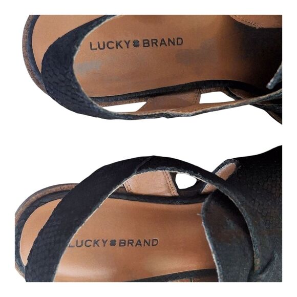 Lucky Brand Labradite Wedge Stack Heel Sandals Black Leather Snake Texture sz 11 - Picture 12 of 16
